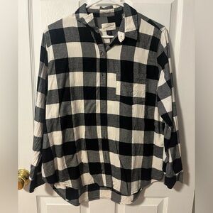 Black and White Plaid Button-Up Shirt